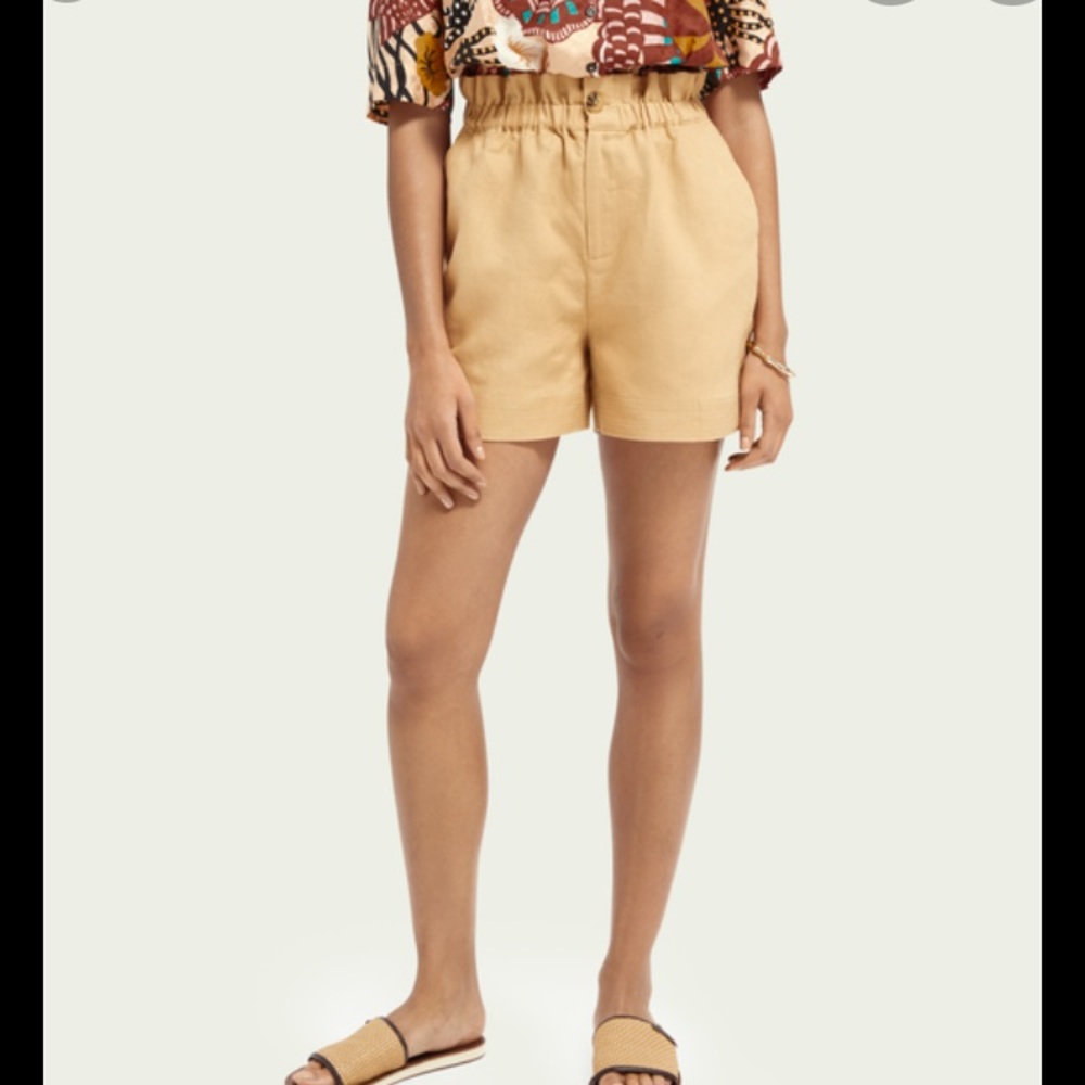 Scotch & Soda light yellow elastic linen shorts